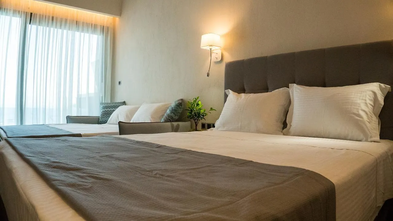 ניקיטי Costa Domus Blue Luxury Apartments